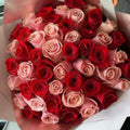 “Love Explosion 50 Roses”